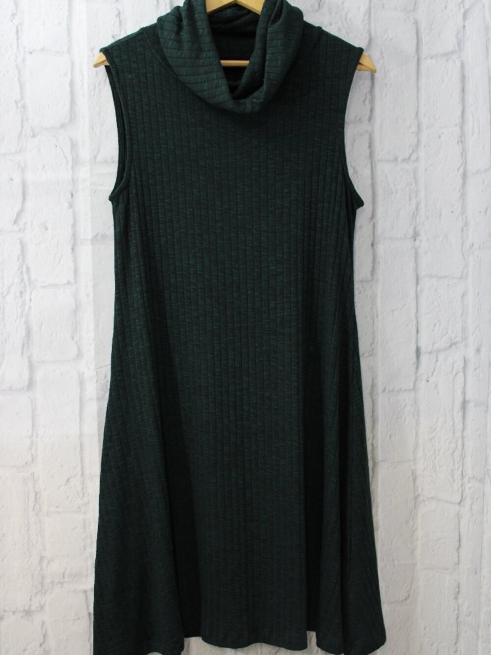 Apt.9 Extra Large Dark Green Cowl Neck Sleeveless Sweater Dress